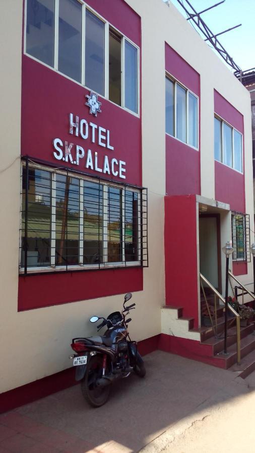 Hotel S K Palace Махабалешвар Экстерьер фото